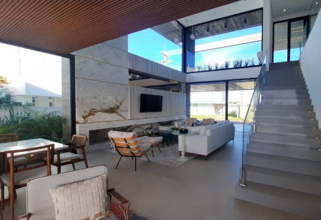 Imagem Casa com 5 Quartos à Venda, 200 m² em Arpoador - Xangri-lá Imagem Casa com 5 Quartos à Venda, 200 m² em Arpoador - Xangri-lá