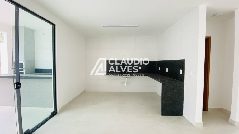 Imagem Casa com 3 Quartos à Venda, 140 m² em Sim - Feira De Santana