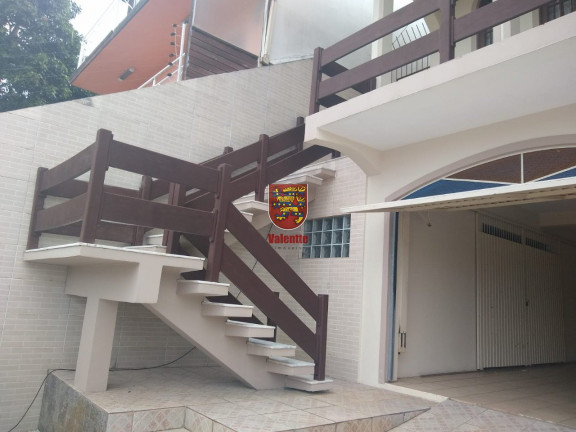 Imagem Casa com 3 Quartos à Venda, em Capoeiras - Florianópolis Imagem Casa com 3 Quartos à Venda, em Capoeiras - Florianópolis