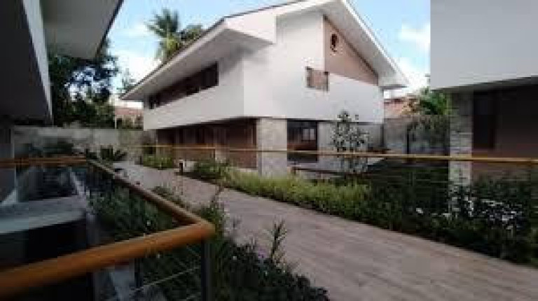 Imagem Casa com 4 Quartos à Venda, 250 m² em Poço Da Panela - Recife Imagem Casa com 4 Quartos à Venda, 250 m² em Poço Da Panela - Recife