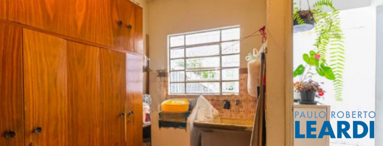 Imagem Casa com 3 Quartos à Venda, 330 m² em Campestre - Santo André Imagem Casa com 3 Quartos à Venda, 330 m² em Campestre - Santo André