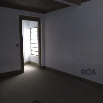 Imagem Casa com 8 Quartos à Venda, 300 m² em Cavalhada - Porto Alegre