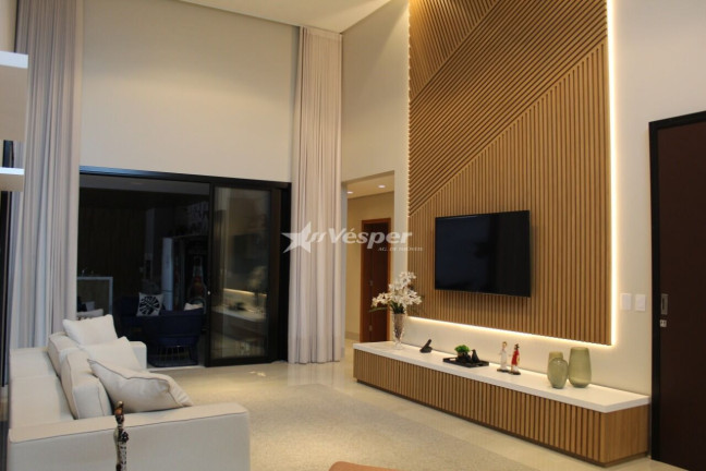 Imagem Casa com 4 Quartos à Venda, 276 m² em Residencial Alphaville Flamboyant - Goiânia
