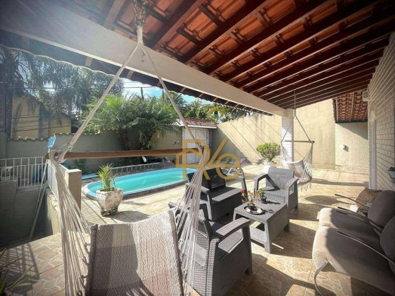 Imagem Casa com 3 Quartos à Venda, 131 m² em Vila Diva - Carapicuíba