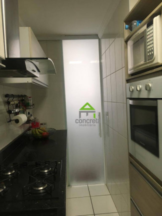 Imagem Apartamento com 2 Quartos à Venda, 54 m² em Jardim Central - Cotia
