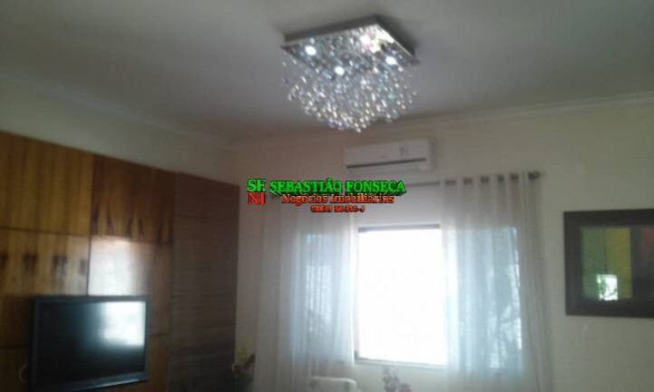 Imagem Casa com 4 Quartos à Venda, 400 m² em Caraguatatuba