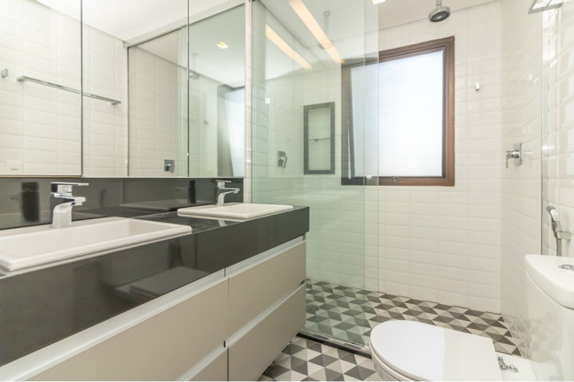 Imagem Imóvel com 3 Quartos à Venda, 134 m² em Moema - São Paulo Imagem Imóvel com 3 Quartos à Venda, 134 m² em Moema - São Paulo