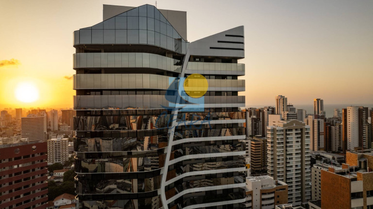 Apartamento com 4 Quartos à Venda, 311 m² em Meireles - Fortaleza