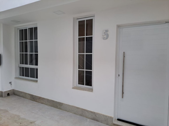 Imagem Casa com 2 Quartos à Venda, 65 m² em Ingá - Niterói Imagem Casa com 2 Quartos à Venda, 65 m² em Ingá - Niterói