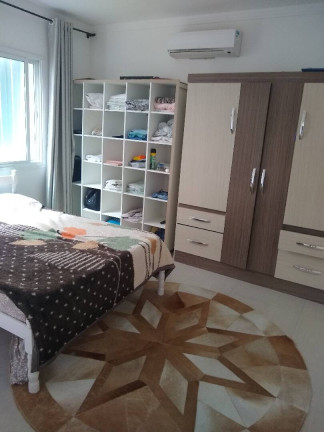 Imagem Sobrado com 3 Quartos à Venda, 117 m² em Bombas - Bombinhas Imagem Sobrado com 3 Quartos à Venda, 117 m² em Bombas - Bombinhas