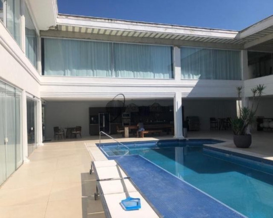 Casa com 8 Quartos à Venda,  em Barra Da Tijuca - Rio De Janeiro