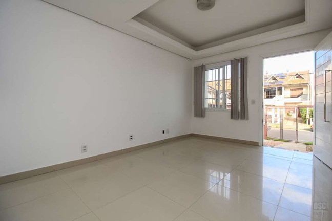 Imagem Casa com 2 Quartos à Venda,  em Hípica - Porto Alegre