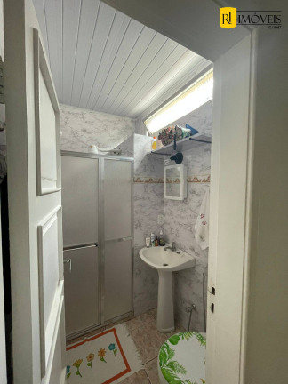 Imagem Casa de Condomínio com 2 Quartos à Venda, 40 m² em Palmeiras - Cabo Frio