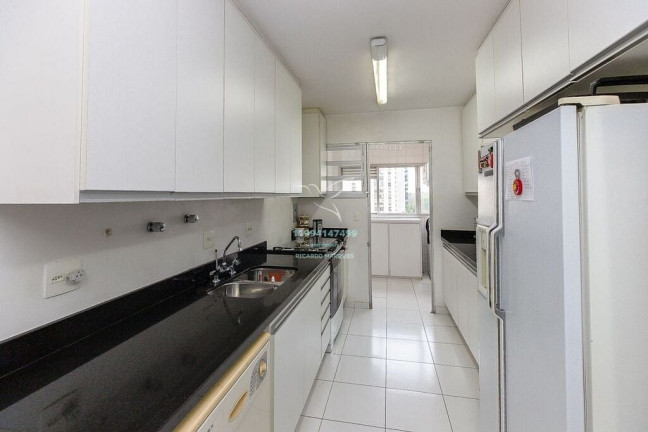 Imagem Apartamento com 4 Quartos à Venda, 184 m² em Alto De Pinheiros - São Paulo Imagem Apartamento com 4 Quartos à Venda, 184 m² em Alto De Pinheiros - São Paulo