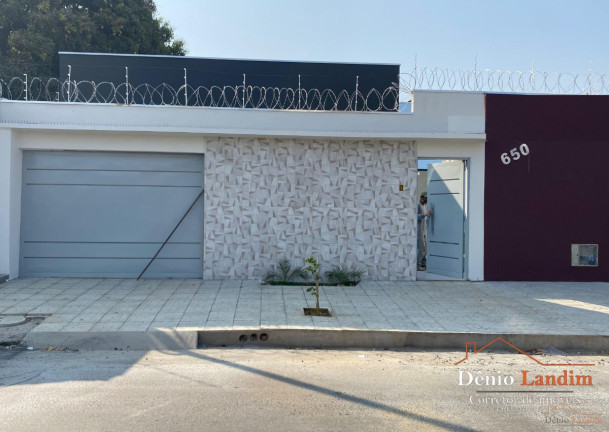 Imagem Casa com 3 Quartos à Venda, 185 m² em Todos Os Santos - Montes Claros