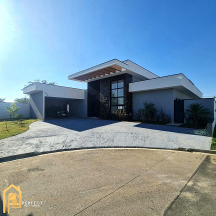 Casa com 4 Quartos à Venda, 186 m² em Bairro Do Grama - Caçapava