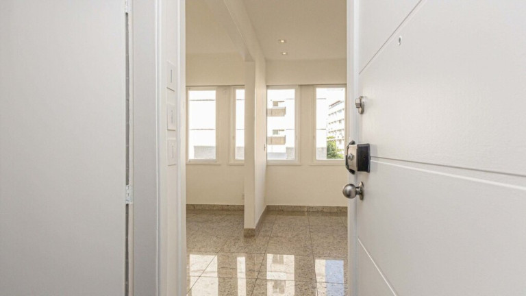 Imagem Imóvel com 1 Quarto à Venda, 41 m² em Copacabana - Rio De Janeiro