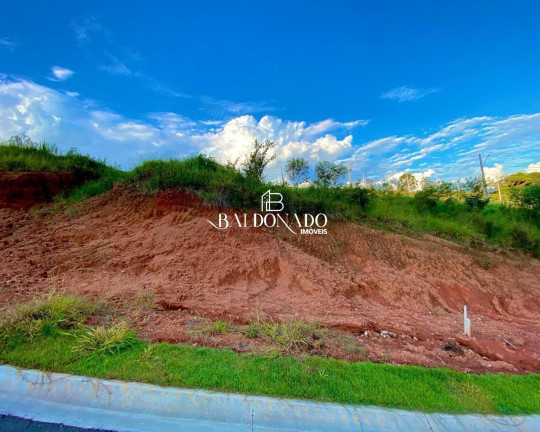 Imagem Terreno à Venda, 239 m² em Centro - Extrema Imagem Terreno à Venda, 239 m² em Centro - Extrema