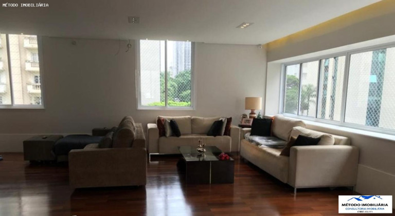 Imagem Apartamento com 3 Quartos à Venda, 240 m² em Jardim Paulista - São Paulo