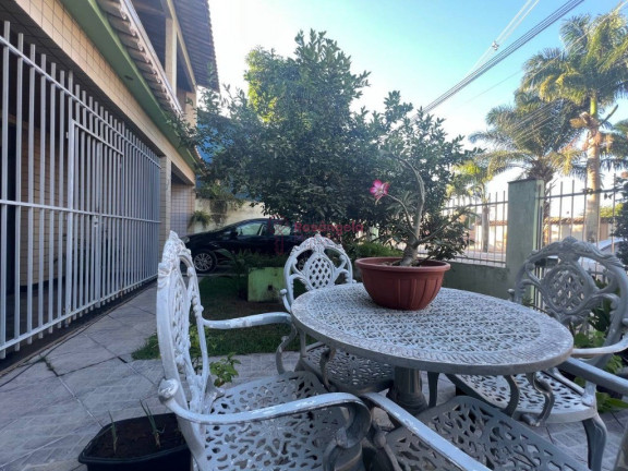 Casa com 3 Quartos à Venda,  em Riviera Da Barra - Vila Velha