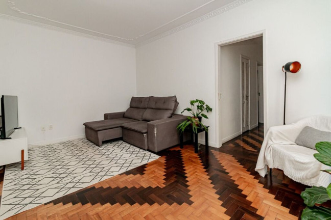 Imagem Apartamento com 3 Quartos à Venda, 97 m² em Moinhos De Vento - Porto Alegre