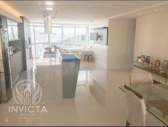 Imagem Apartamento com 4 Quartos à Venda, 228 m² em Centro - Balneário Camboriú Imagem Apartamento com 4 Quartos à Venda, 228 m² em Centro - Balneário Camboriú