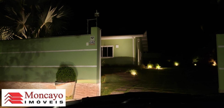 Imagem Casa com 3 Quartos para Alugar, 720 m² em Jardim Terralão - Caraguatatuba