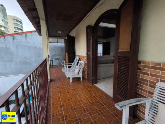 Casa com 4 Quartos à Venda, 228 m² em Jardim Camburi - Vitória