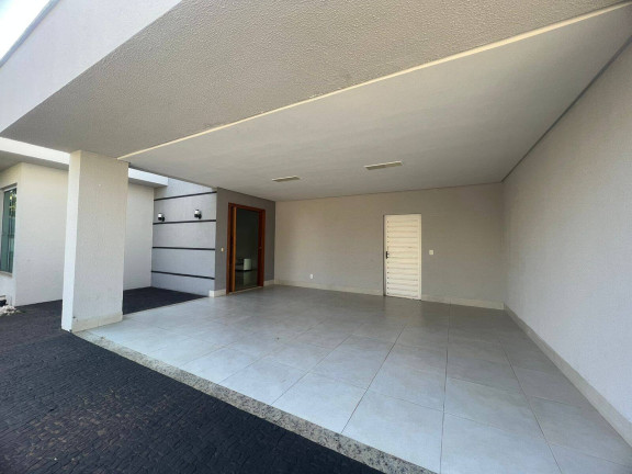 Imagem Casa com 4 Quartos à Venda, 230 m² em Jardins Verona - Goiânia