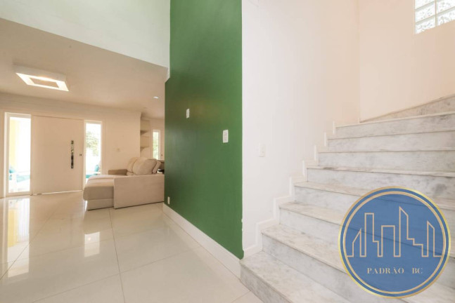 Imagem Casa com 3 Quartos para Alugar, 350 m² em Praia Das Taquaras - Balneário Camboriú Imagem Casa com 3 Quartos para Alugar, 350 m² em Praia Das Taquaras - Balneário Camboriú