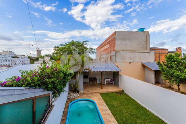 Imagem Imóvel com 3 Quartos à Venda, 128 m² em Jardim Itu - Porto Alegre Imagem Imóvel com 3 Quartos à Venda, 128 m² em Jardim Itu - Porto Alegre