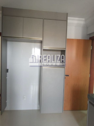 Imagem Apartamento com 3 Quartos à Venda, 213 m² em Centro - Uberaba Imagem Apartamento com 3 Quartos à Venda, 213 m² em Centro - Uberaba