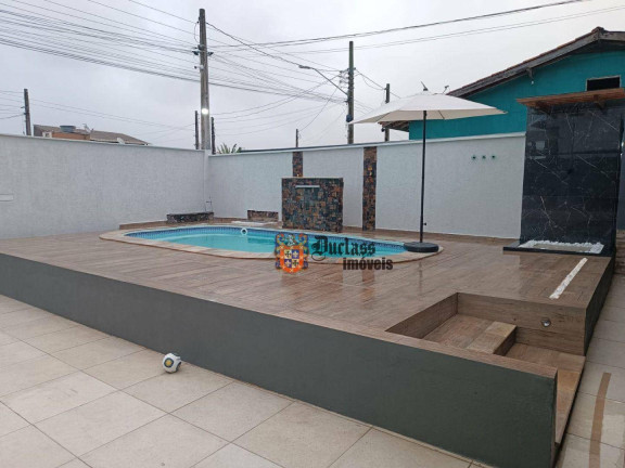 Casa com 3 Quartos à Venda, 420 m² em Balneário Dos Golfinhos - Caraguatatuba