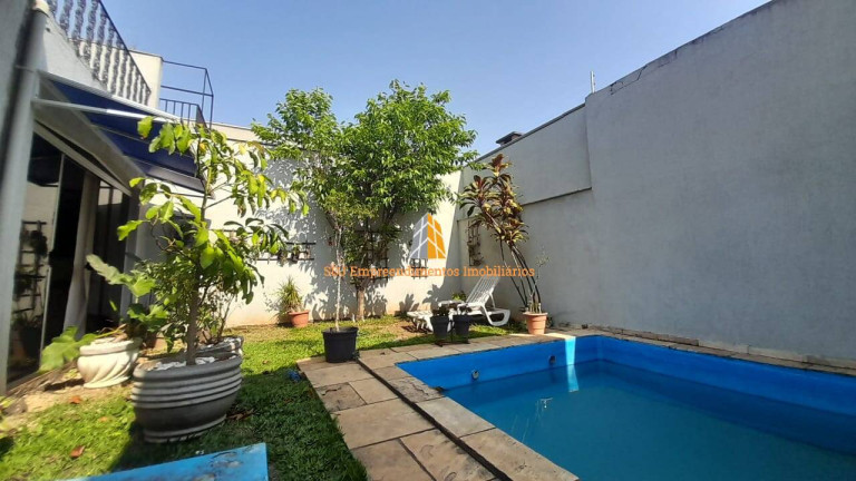 Sobrado com 4 Quartos à Venda, 240 m² em Instituto De Previdência - São Paulo