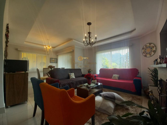 Imagem Casa com 3 Quartos à Venda, 200 m² em Vargem Grande - Teresópolis