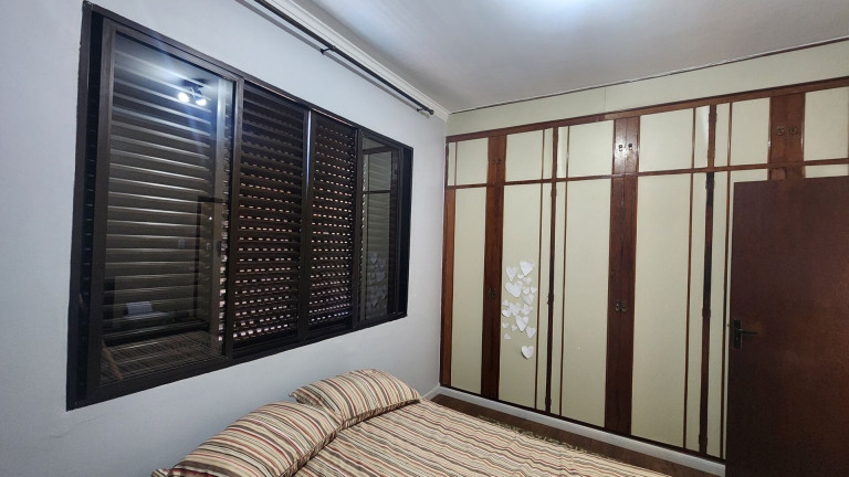 Imagem Casa com 3 Quartos à Venda, 185 m² em Embaré - Santos Imagem Casa com 3 Quartos à Venda, 185 m² em Embaré - Santos