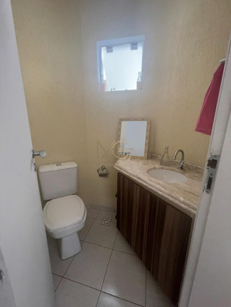 Imagem Sobrado com 3 Quartos à Venda, 202 m² em Jardim Das Américas - Curitiba