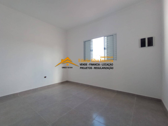 Imagem Casa com 2 Quartos à Venda, 125 m² em Jardim Leonor - Mongaguá Imagem Casa com 2 Quartos à Venda, 125 m² em Jardim Leonor - Mongaguá