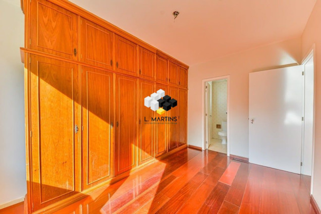 Imagem Apartamento com 3 Quartos à Venda, 100 m² em Moinhos De Vento - Porto Alegre Imagem Apartamento com 3 Quartos à Venda, 100 m² em Moinhos De Vento - Porto Alegre