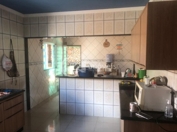 Imagem Casa com 3 Quartos à Venda, 200 m² em Jardim Vida Nova - Campo Grande
