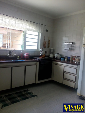 Imagem Casa com 3 Quartos à Venda, 250 m² em Cid. Jardim - Jacareí Imagem Casa com 3 Quartos à Venda, 250 m² em Cid. Jardim - Jacareí