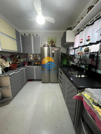 Imagem Casa de Condomínio com 2 Quartos à Venda, 127 m² em Marapé - Santos