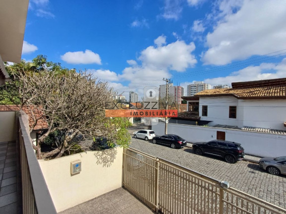 Imagem Sobrado com 4 Quartos à Venda, 300 m² em Centro - Taubaté