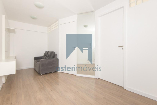 Imagem Apartamento com 2 Quartos à Venda, 32 m² em Centro - Curitiba Imagem Apartamento com 2 Quartos à Venda, 32 m² em Centro - Curitiba