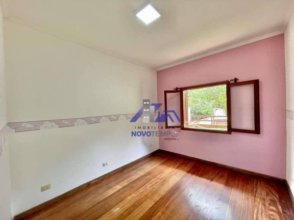 Imagem Sobrado com 5 Quartos à Venda, 360 m² em São Fernando Residência - Barueri Imagem Sobrado com 5 Quartos à Venda, 360 m² em São Fernando Residência - Barueri