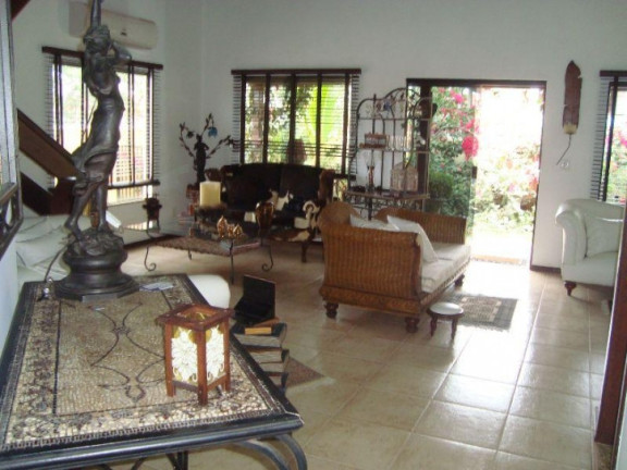 Imagem Casa de Condomínio com 4 Quartos à Venda, 130 m² em Guriri - Cabo Frio Imagem Casa de Condomínio com 4 Quartos à Venda, 130 m² em Guriri - Cabo Frio