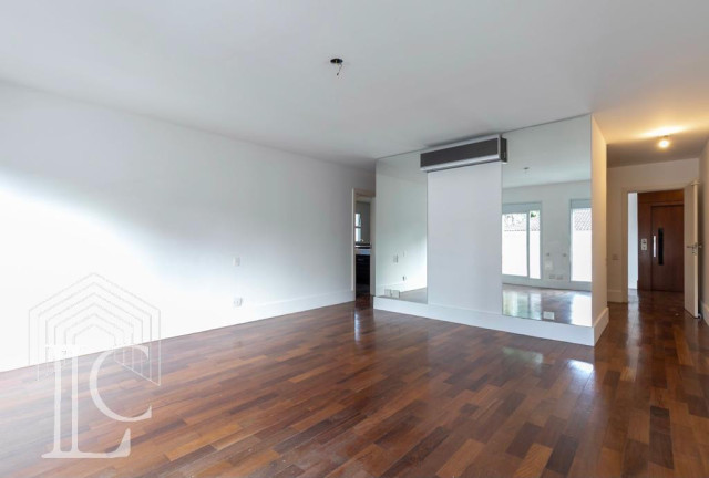 Imagem Casa com 4 Quartos à Venda, 813 m² em Alto Da Boa Vista - São Paulo