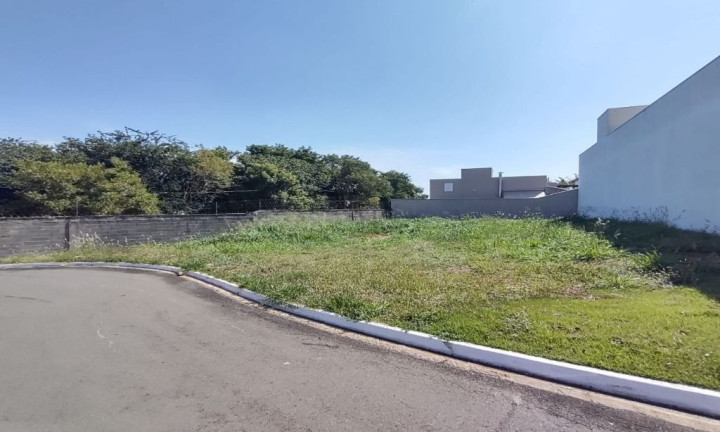 Terreno à Venda, 401 m² em Jardim Golden Park Residence - Hortolândia