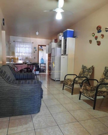 Imagem Casa com 2 Quartos à Venda, 75 m² em Balneário Eliane - Guaratuba