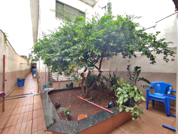Sobrado com 4 Quartos à Venda, 218 m² em Ipiranga - Ribeirão Preto